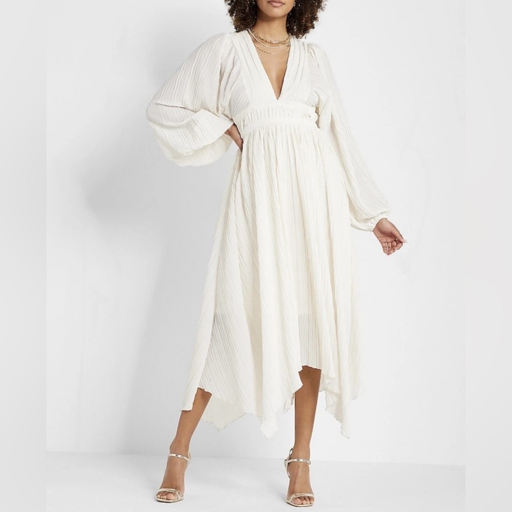 Express: Rachel Zoe— Ivory Long Sleeve Dress (NWT)